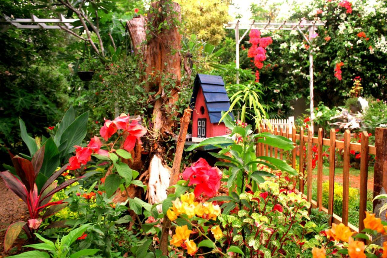 The Courtyard Villa สิกิริยา ภายนอก รูปภาพ